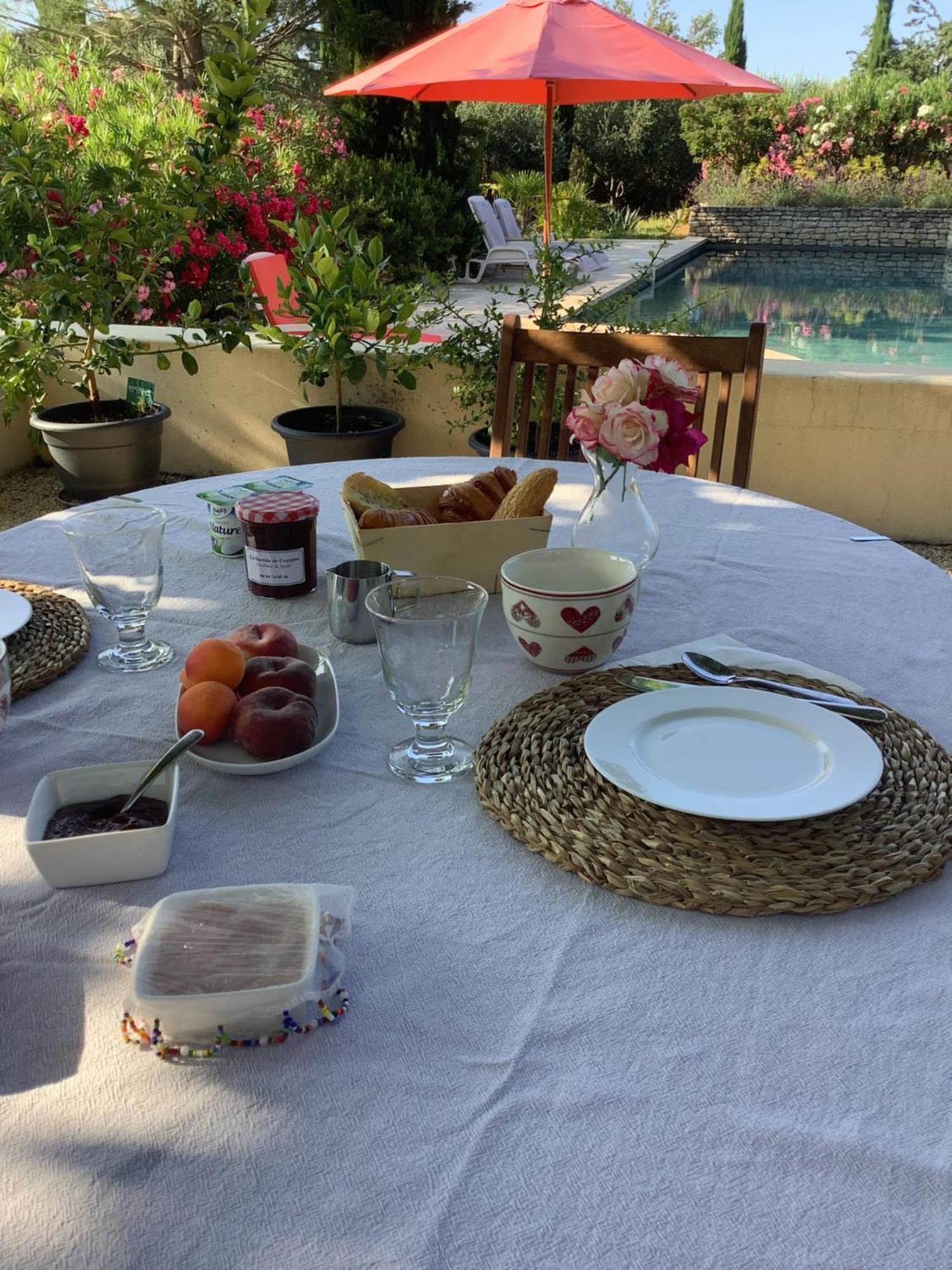 La Bastide De Cocagne Bed and Breakfast Rognes Eksteriør billede